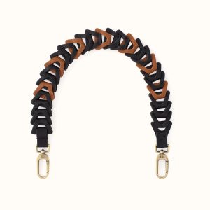 Petty Leather Link Strap in Pebbled Leather - Black
