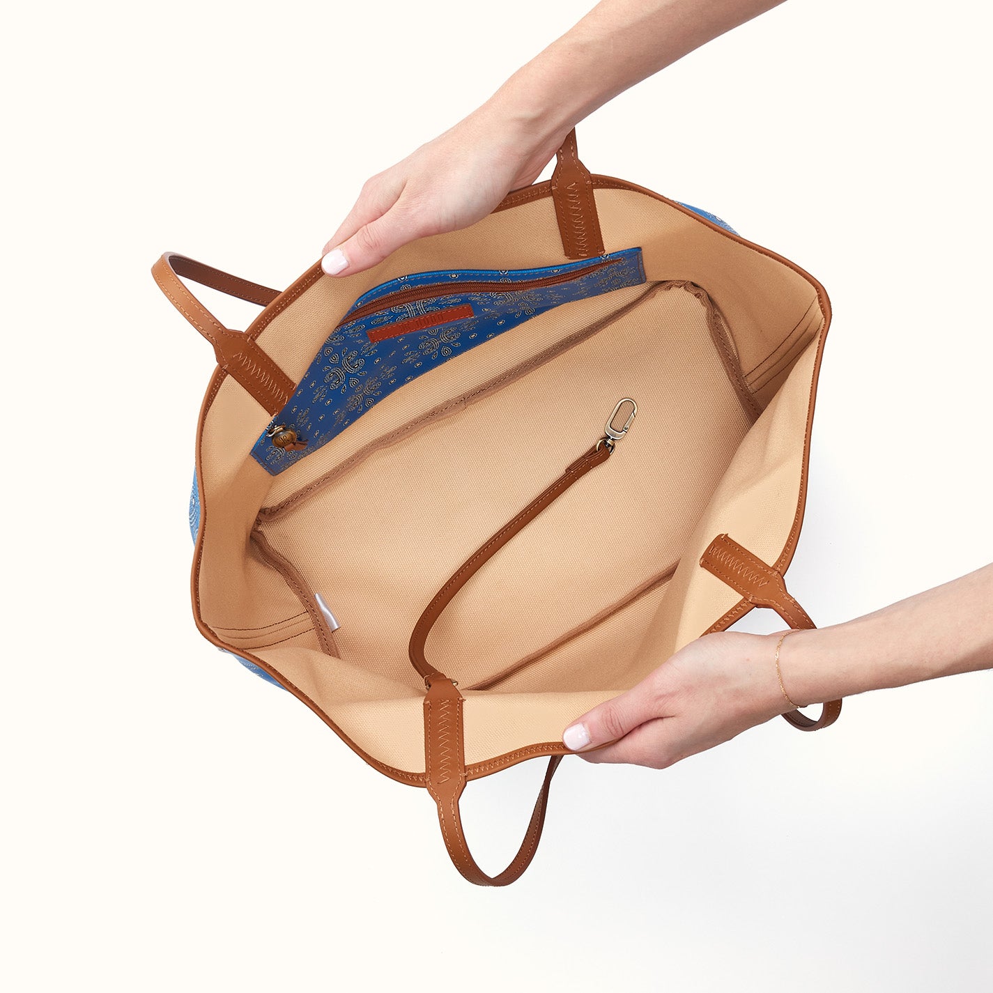 All That Tote In Coated Canvas - Blue Journey Bandana - Image 2