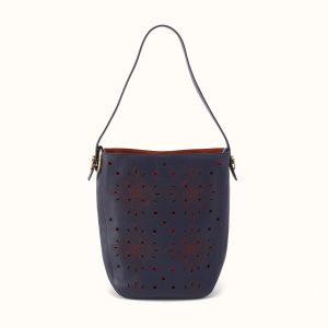 Catalina Hobo In Smooth Leather - Navy