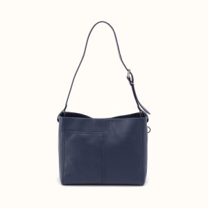 Render Shoulder Bag In Pebbled Leather - Ink Navy