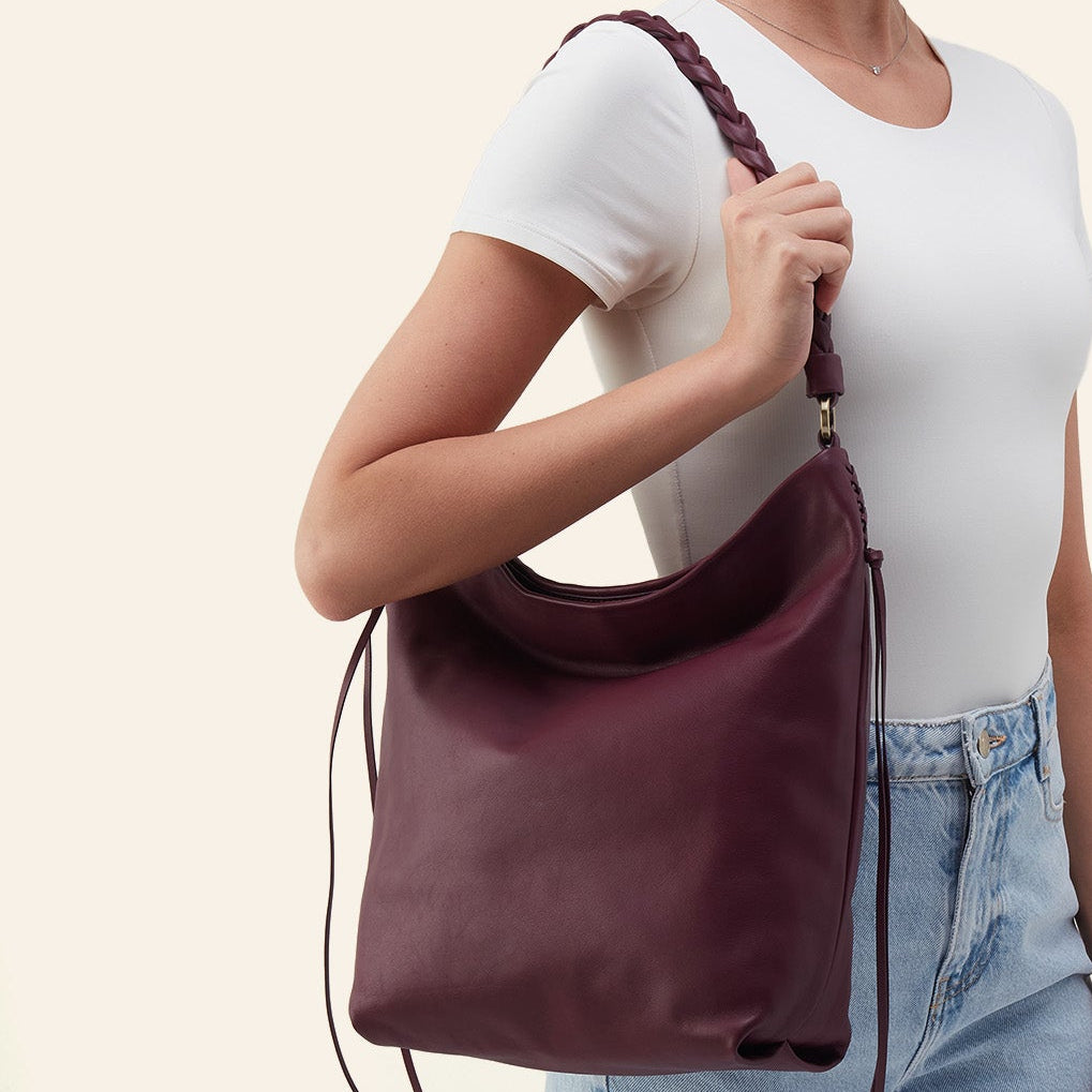 Lindley Hobo In Smooth Leather - Cordovan - Image 4