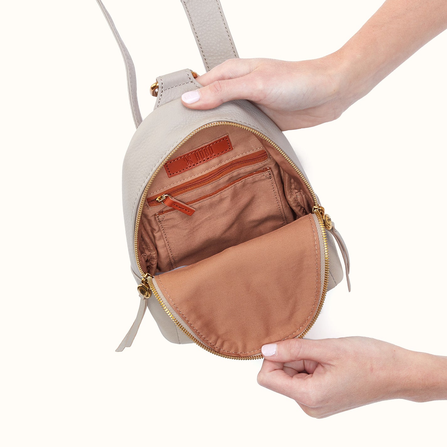 Fern Sling in Pebbled Leather - Taupe - Image 2