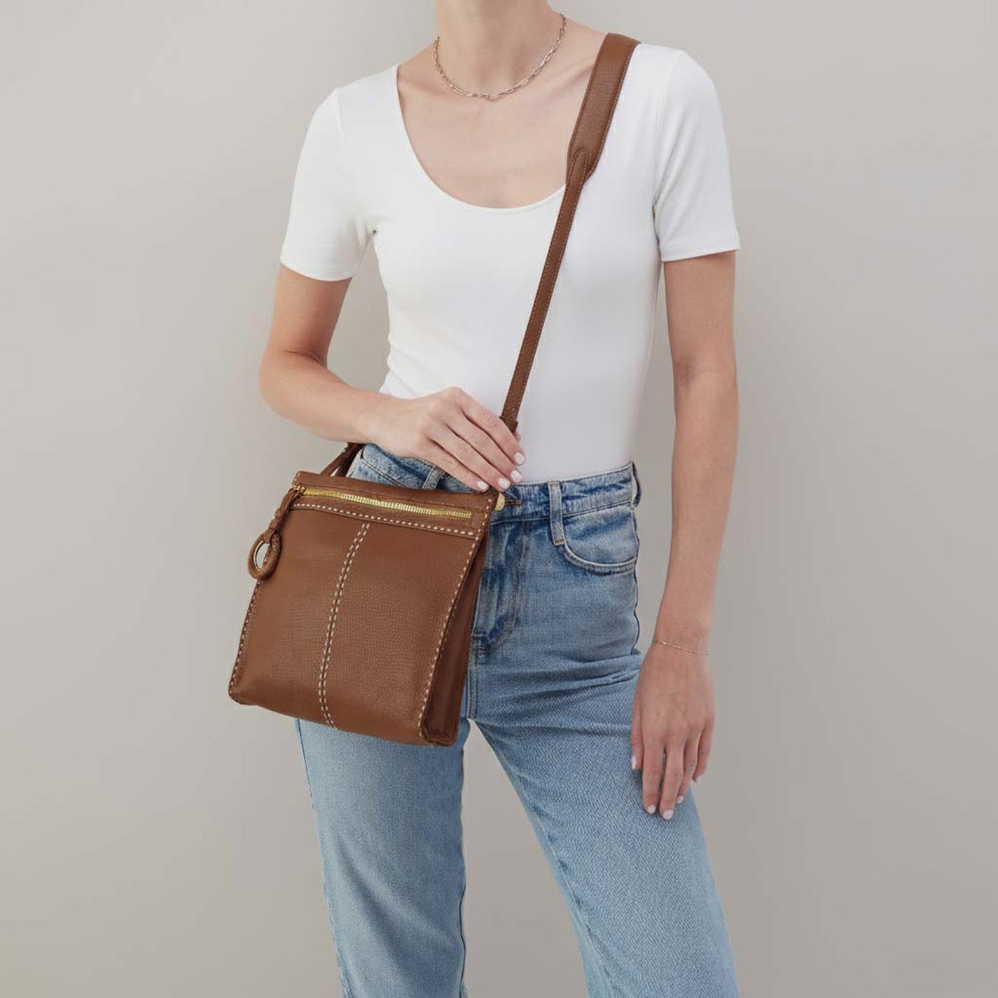 Austin Medium Crossbody In Pebbled Leather - Timber Brown - Image 4